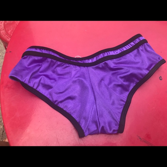 Bikini bottom❤️ Las Vegas Strings - Picture 3 of 3